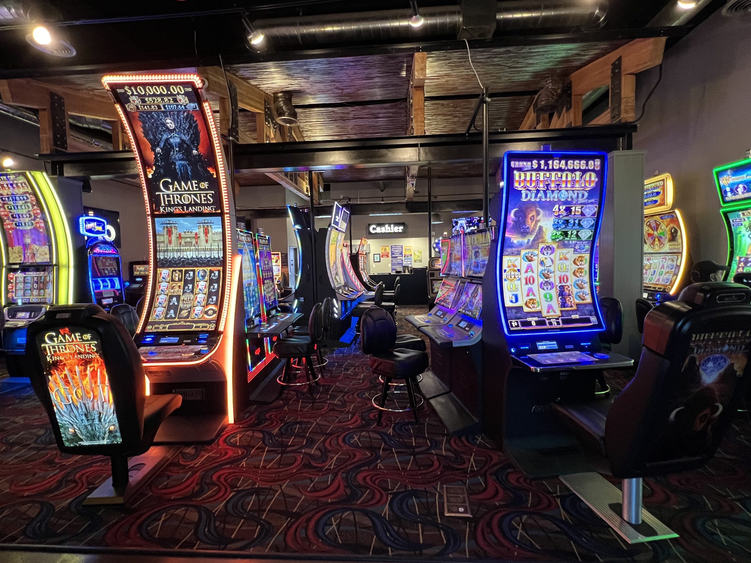 Ely Luckys Casino